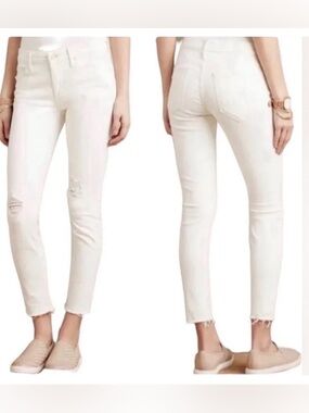 MOTHER Jeans “The Looker” High Rise Frayed
